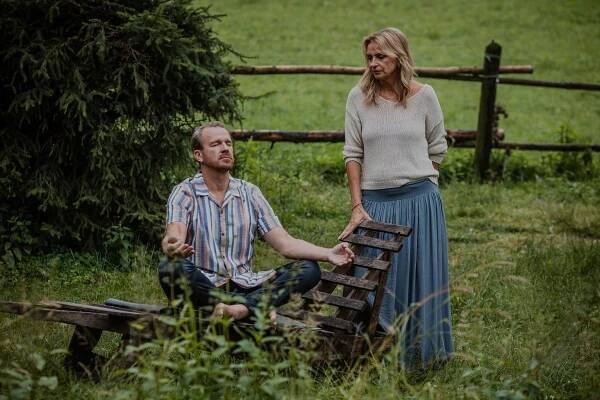 Osada - Epizoda 2 - Z filmu - Stanislav Majer, Ivana Chýlková