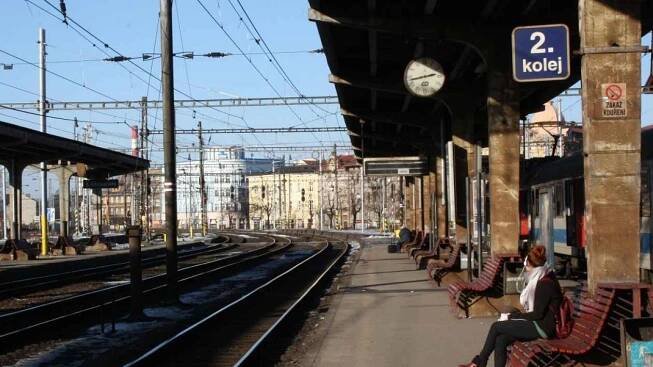 Český Těšín čekají uzavírky. Kvůli opravě trati a nádraží