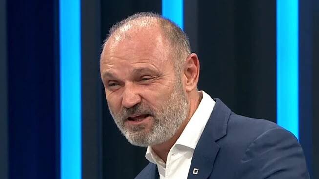 Bývalý ministr vnitra Langer dal Pirátům machiavellistickou radu, jak naložit s vládou