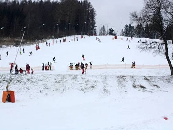 Skiareál Hodonín | Turistický portál Bystřicka 