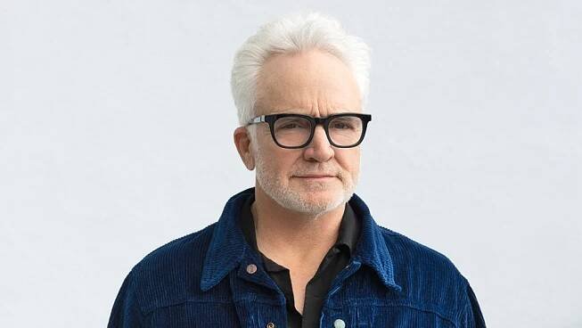 ‘Handmaid’s Tale’ Star Bradley Whitford Wants His Old Boss Jeff Bezos to ‘Speak the F— Up’ Against Donald Trump