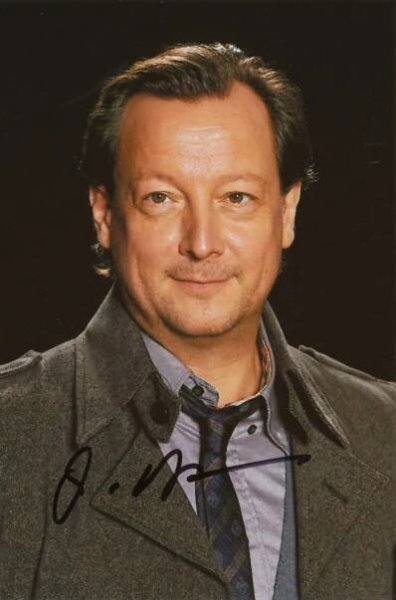April 2019 - www.poldis-autographs-new-arrivals.com
