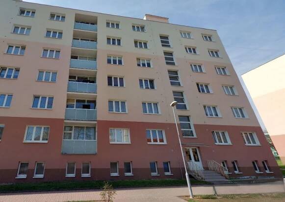 Budovy v majetku CHB a.s. - CHOMUTOVSKÁ BYTOVÁ