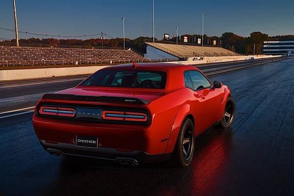 DODGE Challenger SRT Demon (2017-2019)