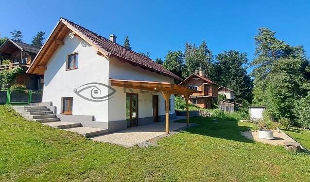 Pronájem novostavby chaty o dispozici 4+kk v chatové oblasti Římov | Reality.iDNES.cz 