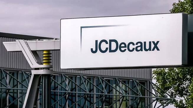 Z Prahy začnou mizet reklamní plochy JCDecaux, potrvá to dva roky - Novinky