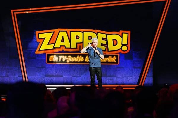 Michael Mittermeier live! - Zapped! Ein TV-Junkie kehrt zurück (2022)