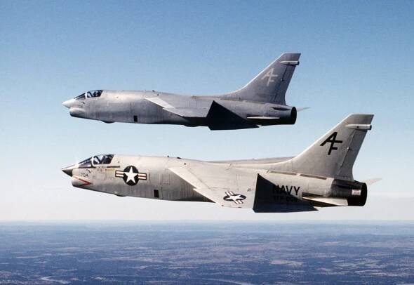 Vought F-8 Crusader – Wikipédia