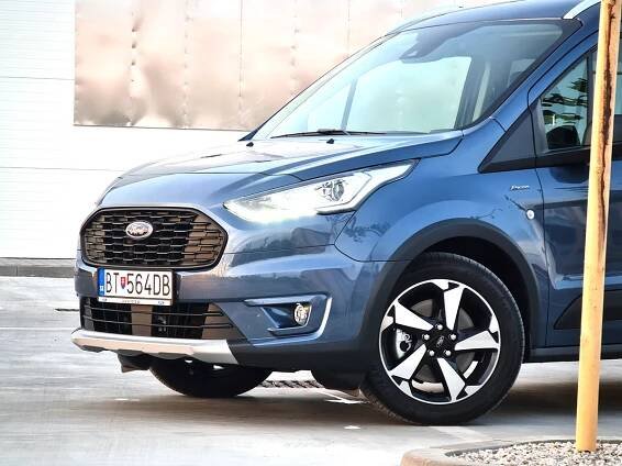 Všetko je inak! Ford znížil ceny, pridal na výbave aj službách. Ponuka na Connect je odteraz výrazne prepracovaná - AUTOVINY.sk