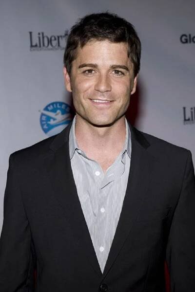 Yannick Bisson