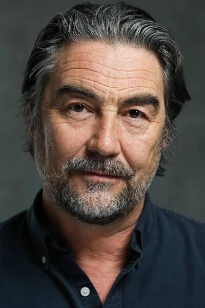 Nathaniel Parker herec