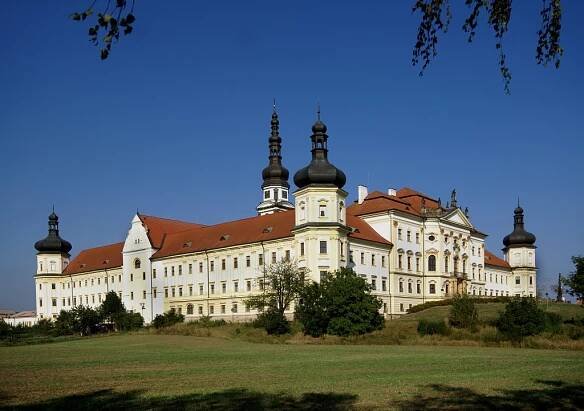 Vojenská nemocnice Olomouc - Živéfirmy.cz