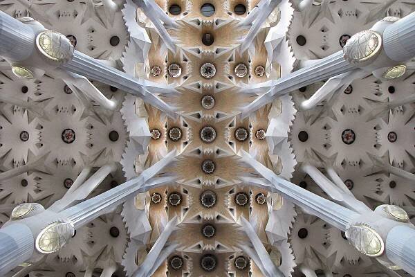 Lecture on the architecture of Antoni Gaudí