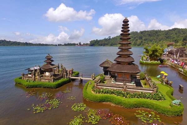 Zájezdy do exotiky - JV Asie, Indonésie, dovolená na Bali, potápění - cestovní kancelář AQUATRAVEL