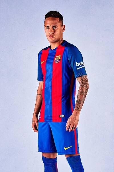 Andrea Bastoni Photography - NIKE FOOTBALL FC BARCELONA HOME KIT