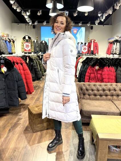 Inspirace z Freeportu – jedinečné zimní bundy & nový obchod Helly Hansen | www.coolbrnoblog.cz