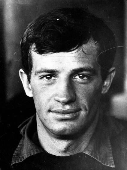 S půvabnou dcerou Stellou ještě oslavil její 18. narozeniny: Jean-Paul Belmondo (88) byl otcem čtyř dětí