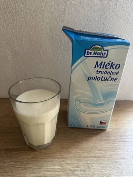 Chutná jako slazená voda: Nejhorší mléko zklamalo, 6 konkurenčních má stejného výrobce