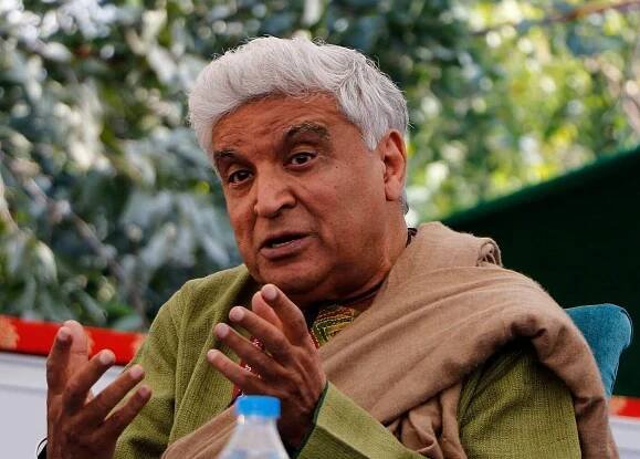 Kangana Ranaut Lashes Out at Karan Johar, Mahesh Bhatt and Javed Akhtar, Made Big Revelations - HopyTapy