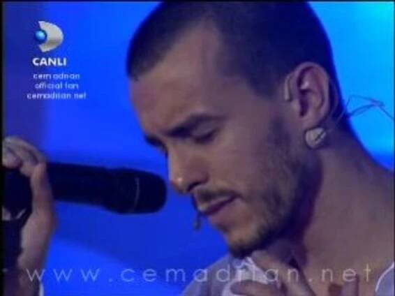 Cem Adrian - Bir Melek Ölürken (Emir 2008) | Video Klip - Dailymotion Video