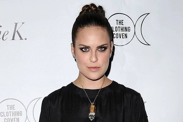 Tallulah Willis Opens Up About 'Staying Sober,' Battling an Eating Disorder