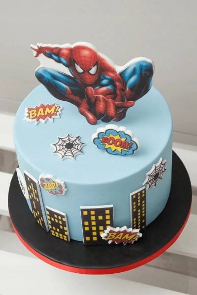 SADA na zdobení dortu Spiderman 2D 12 ks. Tvar ozdoby z cukrové hmoty