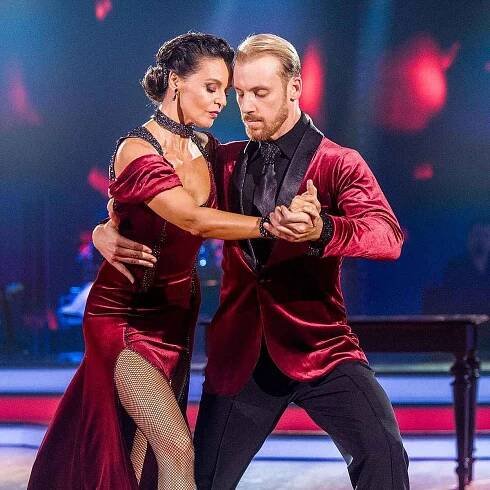 Taneční Martin Prágr v poslední sérii StarDance České televize s Ivou Kubelkovou.