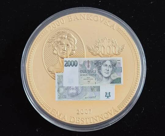 Pozlacená Pamětní medaile 2000 kč (2007) EMA DESTINNOVÁ