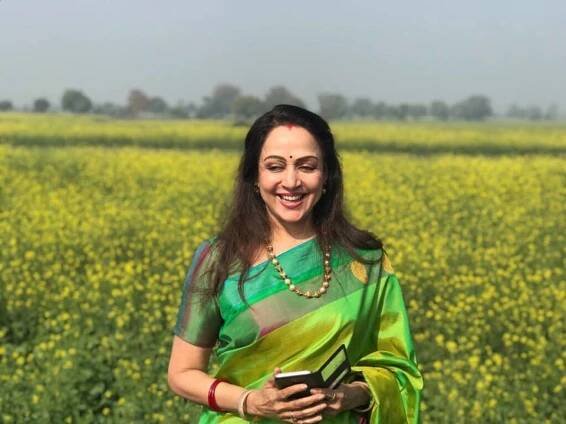 Hema Malini Nice Pics