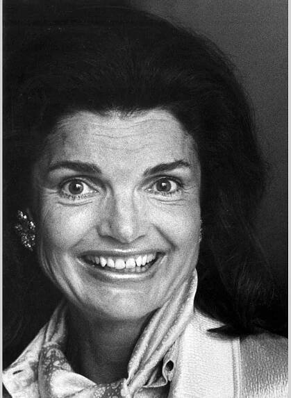 JACKIE KENNEDY ONASSIS - alberto damian | gallery