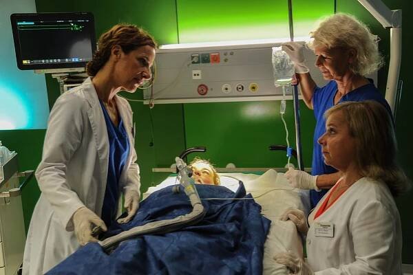 Dr. Klein - Perspektiven - Z filmu - Clelia Sarto, Christine Urspruch