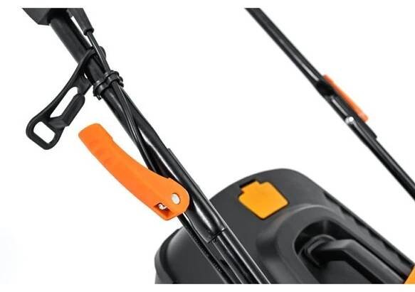Elektrická sekačka Riwall PRO REM 4218 2v1 