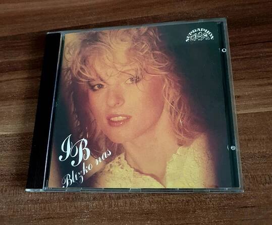 CD Iveta Bartošová - Blízko Nás  - Hudba