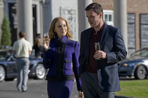 Ve službách FBI - Orgány na prodej - Z filmu - Jennifer Ferrin, Tim DeKay