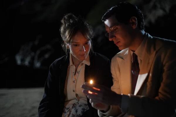 Anaïs Demoustier, Vincent Lacoste - Přišel čas na lásku - Z filmu