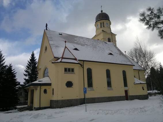 Fotogalerie • Kostel sv. Bonifáce (Kostel) • Mapy.com