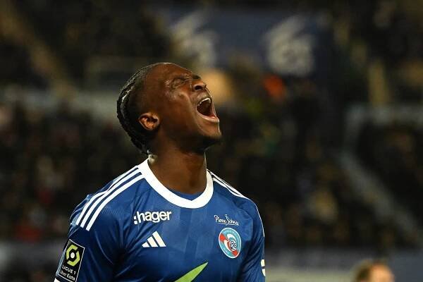 FBL-FRA-LIGUE1-STRASBOURG-MARSEILLE