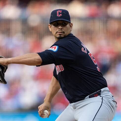 Tyler Phillips, Phils shut down Guardians
