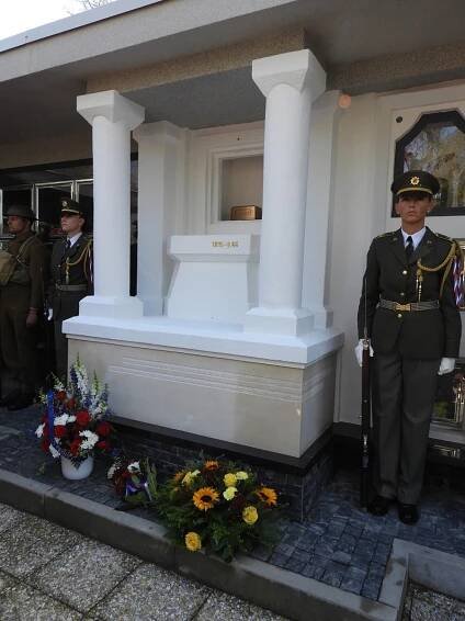 Na Řád Bílého lva byl nominován brigádní generál František Moravec z Čáslavi