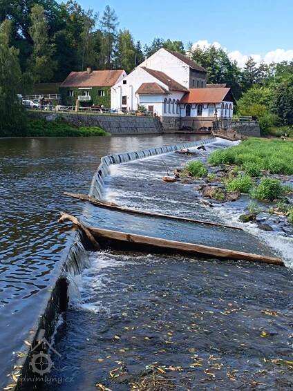 Valentovský mlýn | Vodnimlyny.cz