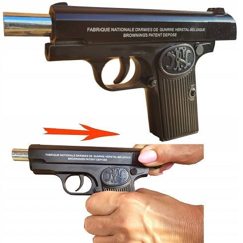 KOVOVÁ PISTOLE NA KULIČKY 6 mm. ZBRAŇ PRUŽINOVÁ PUŠKA + 2 KOTOUČE Šířka výrobku 16 cm