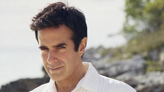 David Copperfield. Mág, který nechal směšným trikem „zmizet“ Sochu svobody, zanechal stopy i v Česku
