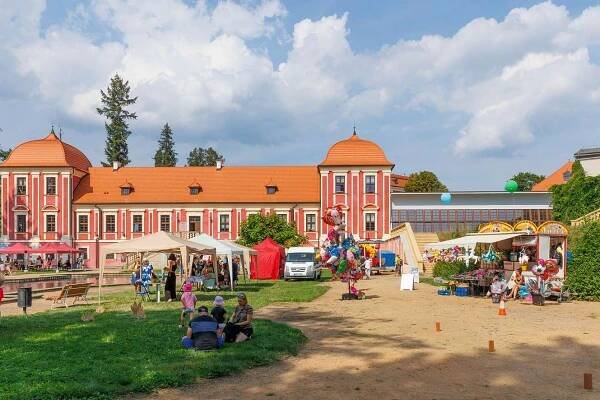 Loučení s prázdninami v Ostrově | Město Ostrov