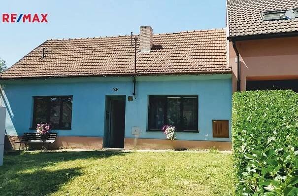 Prodej rodinného domu se zahrádkou v Újezdu u Brna.