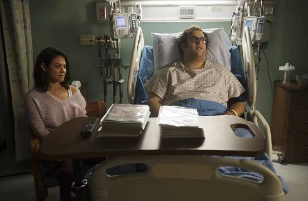 Tým Škorpion - Revenge - Z filmu - Camille Guaty, Ari Stidham