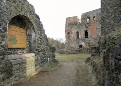 Soubor:Krakovec Castle 12.jpg – Wikipedie