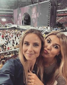 Nela Pocisková vyrazila s kamoškou do Poľska na koncert Beyoncé. | Nový Čas