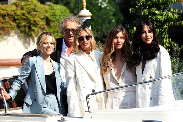 Sonia Bergamasco, Vittoria Puccini, Anna Foglietta, and Rocío Muñoz at an event for Sightings (1991)