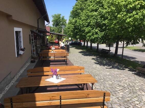 U námořníka v Hukvaldech: čtvrt století na gastroscéně, vaření na otevřeném ohni