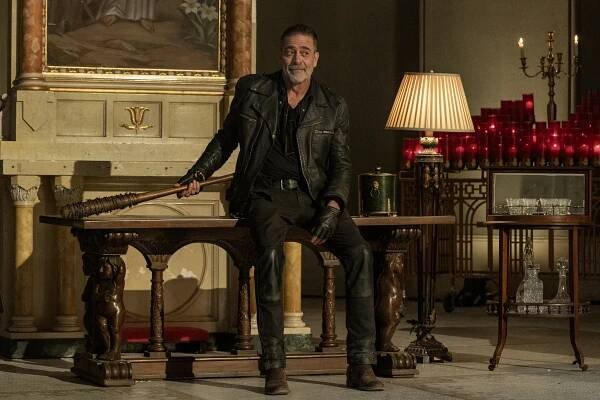 The Walking Dead: Dead City - Energie rovná se moc (S02E01) (2025)